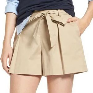 1901 Women’s Pleated Twill Bow Front Women's Shorts Size 12 Beige Humus
